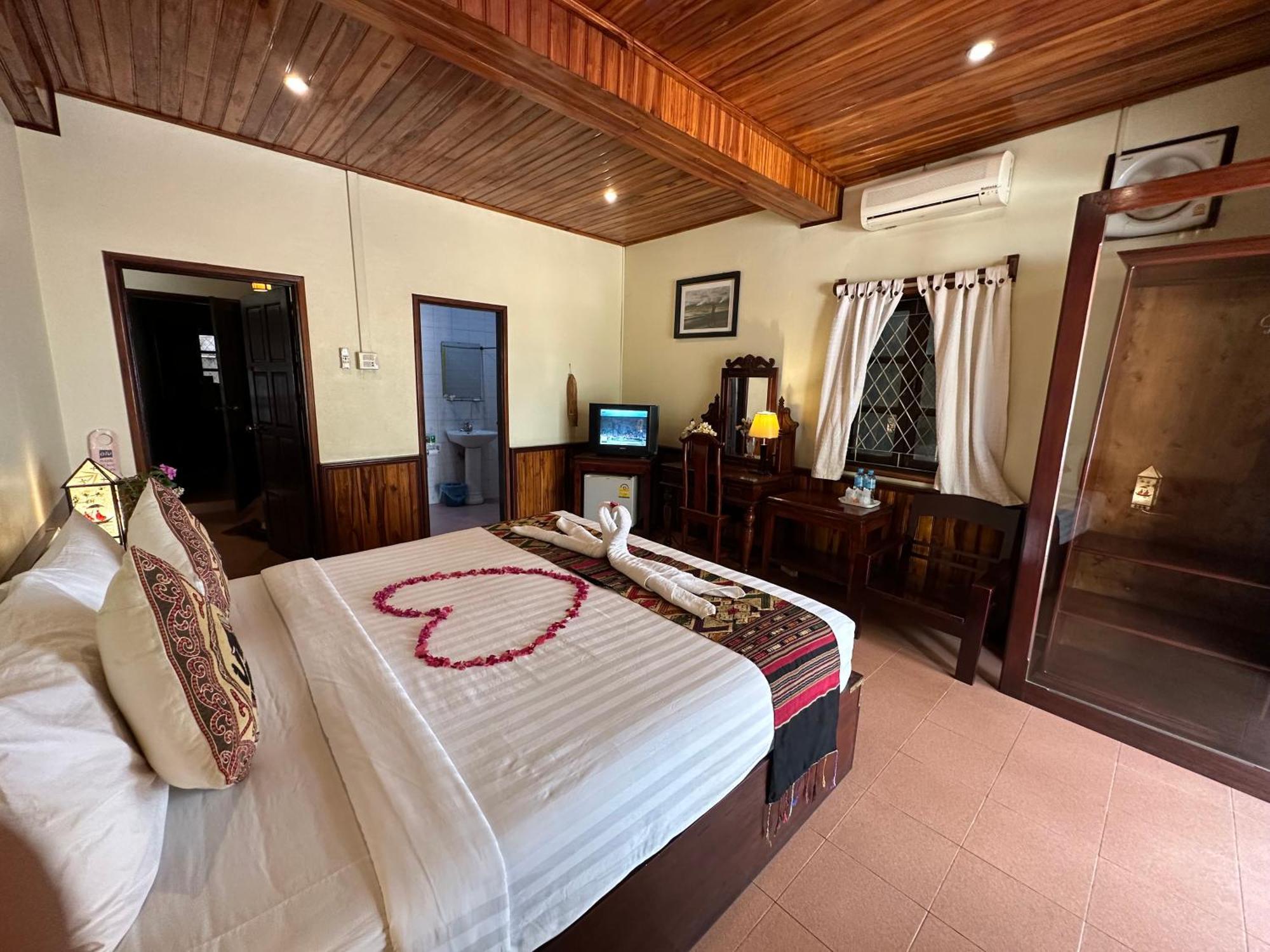Villa Alounsavath Mekong Riverside Luang Prabang Exteriör bild