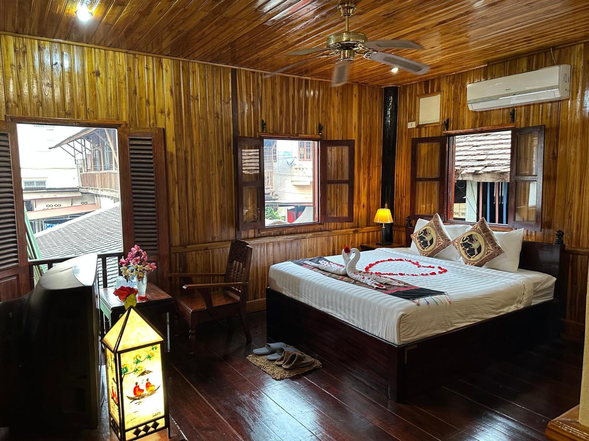 Villa Alounsavath Mekong Riverside Luang Prabang Exteriör bild