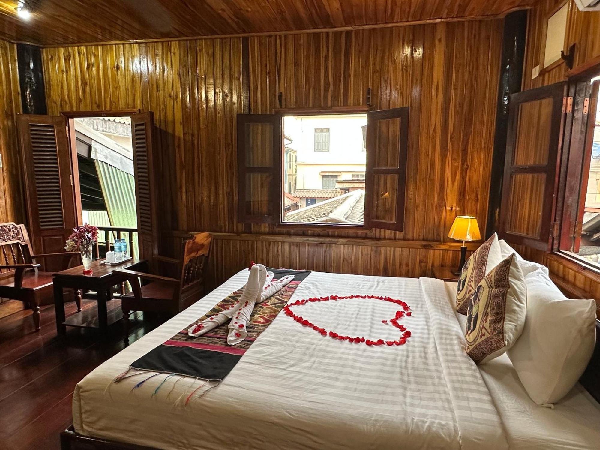Villa Alounsavath Mekong Riverside Luang Prabang Exteriör bild