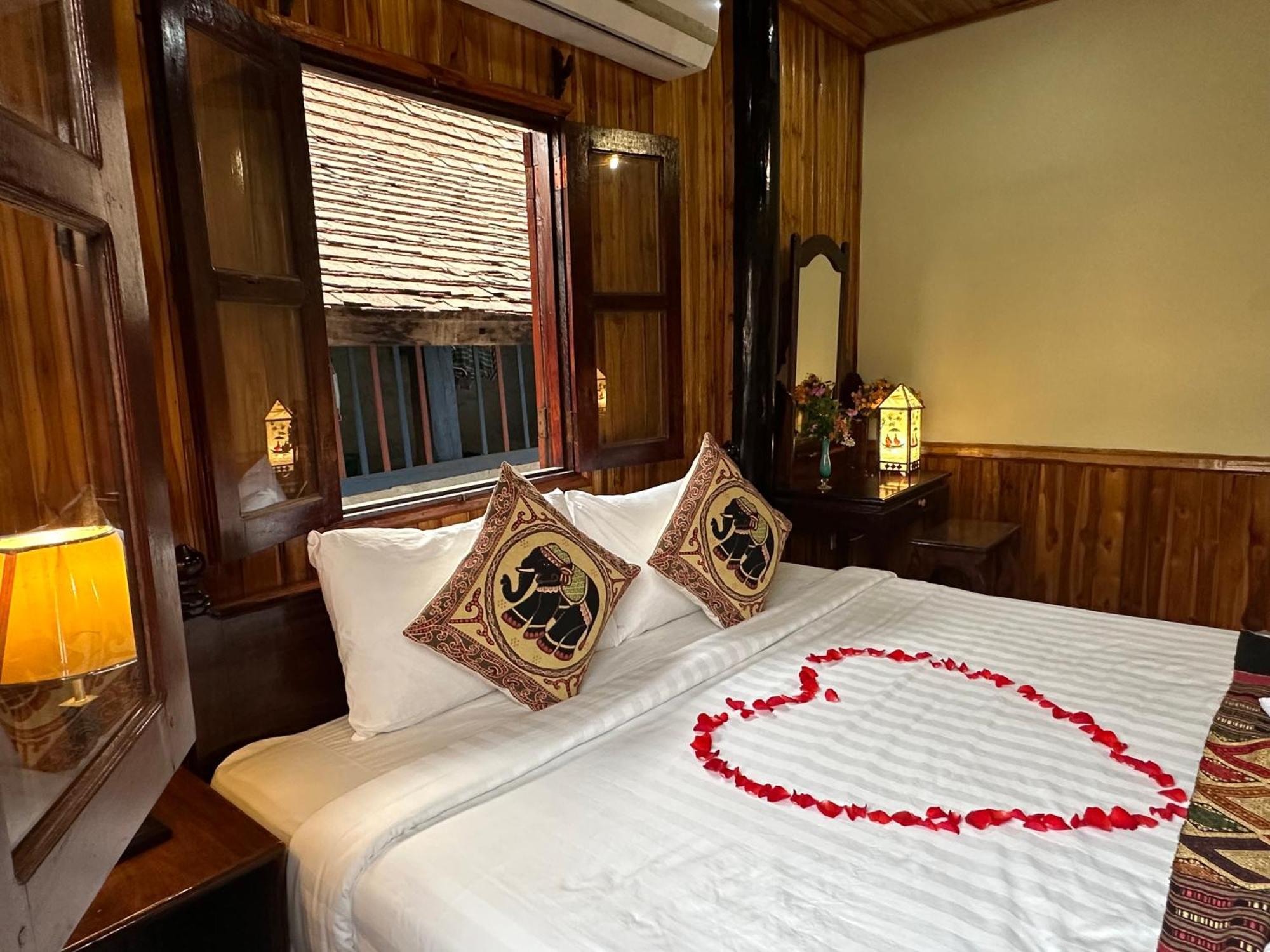 Villa Alounsavath Mekong Riverside Luang Prabang Exteriör bild