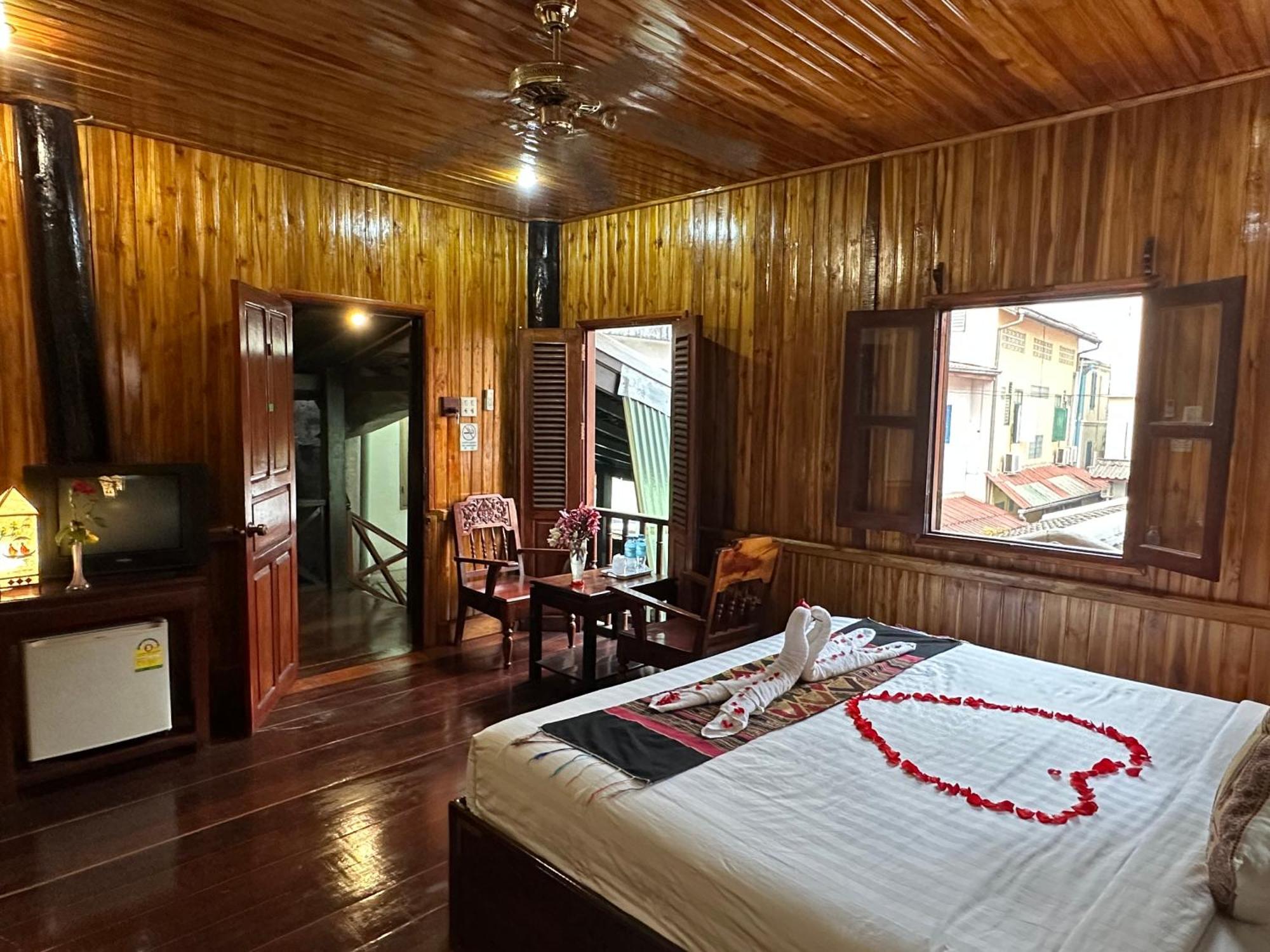 Villa Alounsavath Mekong Riverside Luang Prabang Exteriör bild